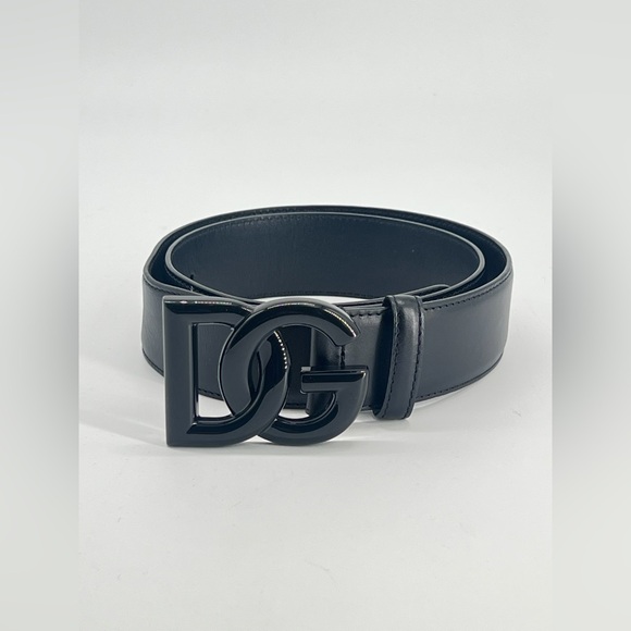 Dolce & Gabbana Black Leather Belt with Logo Buckle